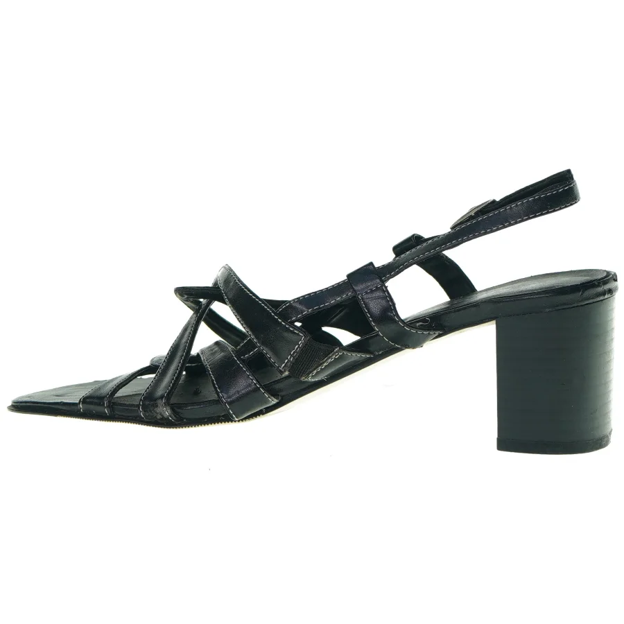 Sandaler (str. 40 )