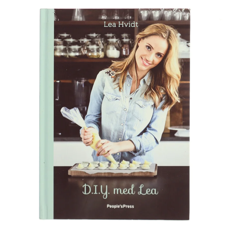 D.I.Y. med Lea af Lea Hvidt (Bog)