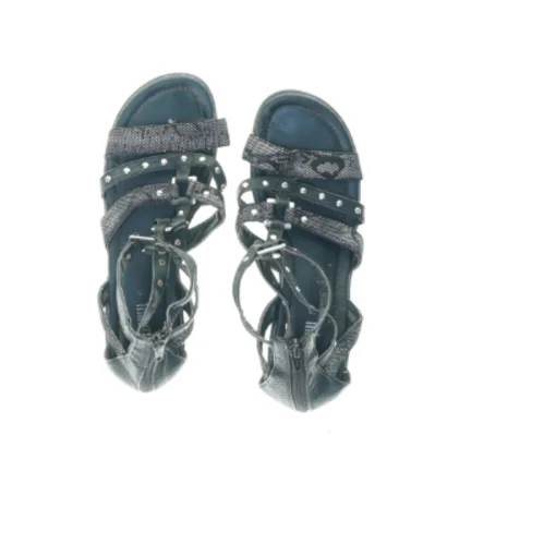 Sandaler fra Mia Maya (str. 38)