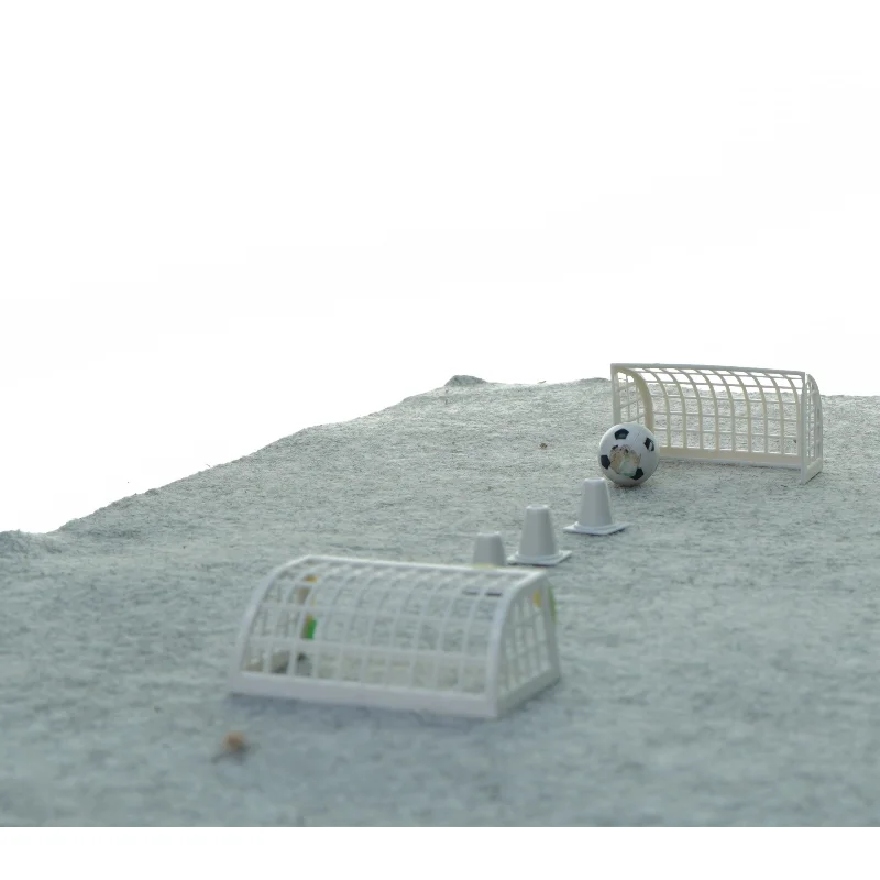 kagepynt fodboldmål 2 stk og fodbold kegler i hvid plast. 