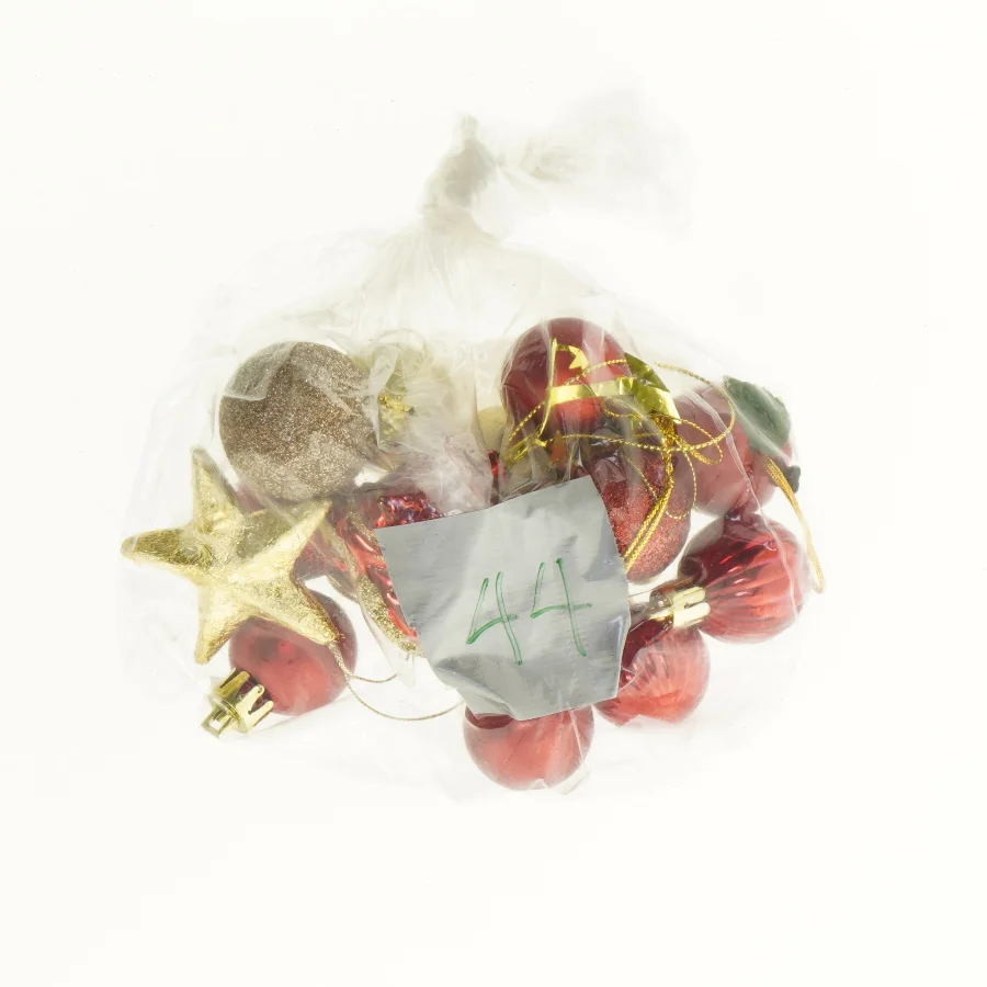 Vintage og retro Julepynt 17 små julekugler  (str. Blandet størrelser)