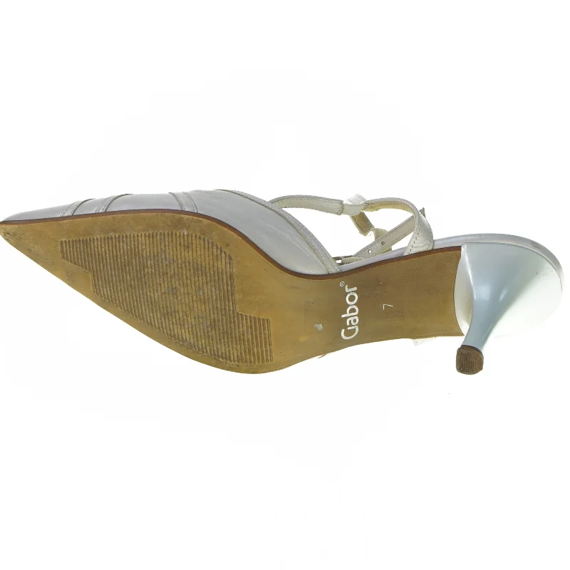 Stiletter fra Gabor (str. 40)