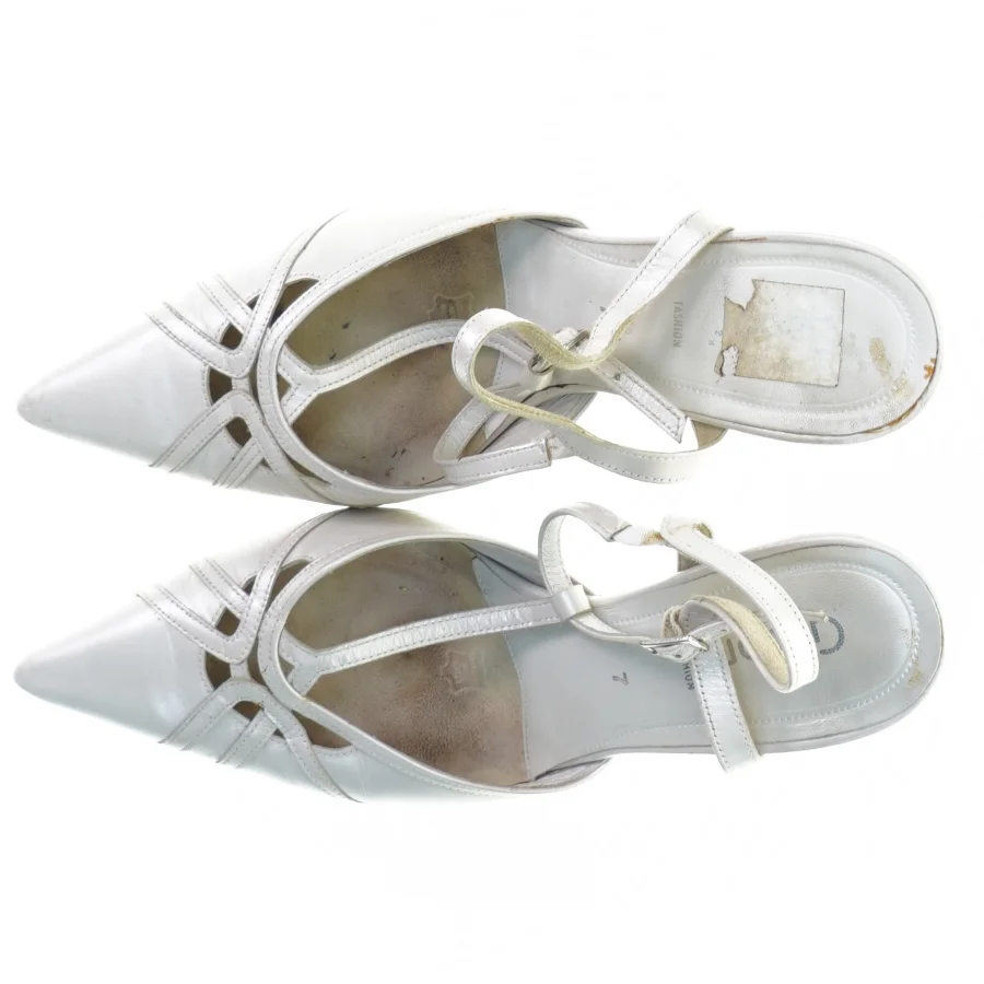 Stiletter fra Gabor (str. 40)