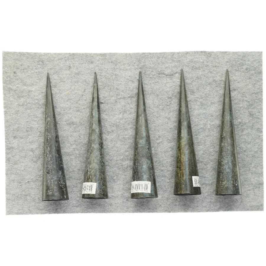 Blomsterspyd til juledekoration eller metalkræmmerhuse (str. 21 x 5)