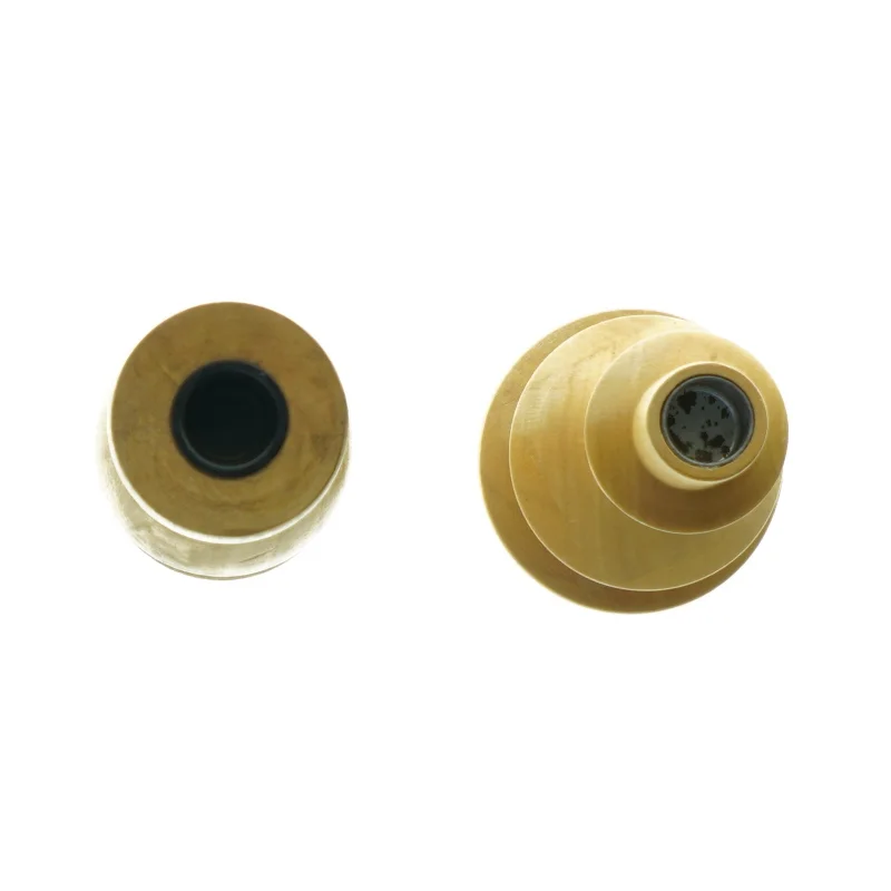 Lysestager i træ, 2 stk (str. 20 x 9 og 25 x 5)