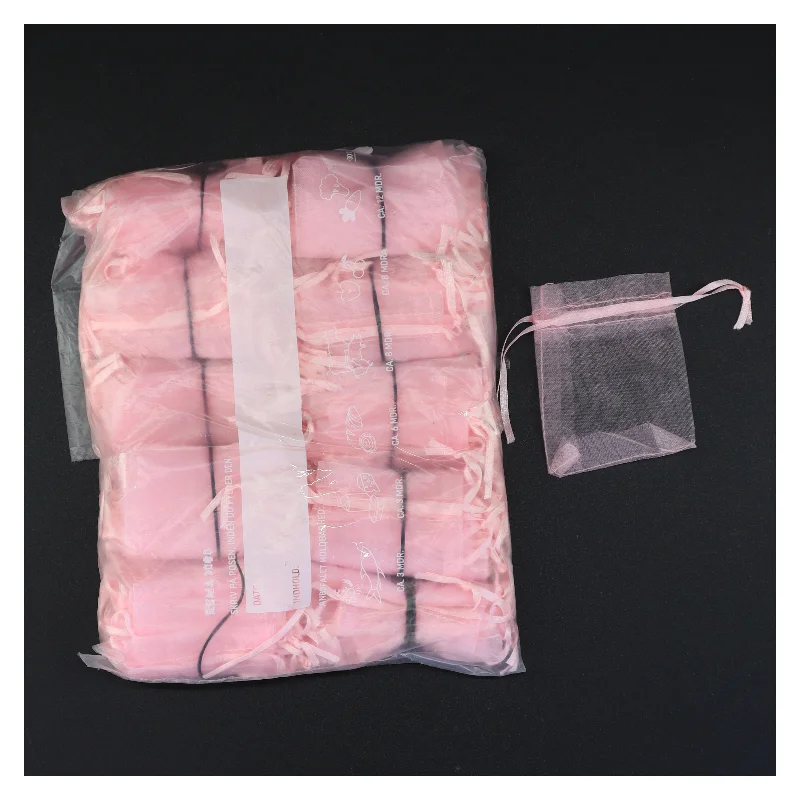 100 Små rosa smykkeposer eller risposer i chiffon (str. 8,5 x 6,5 cm)