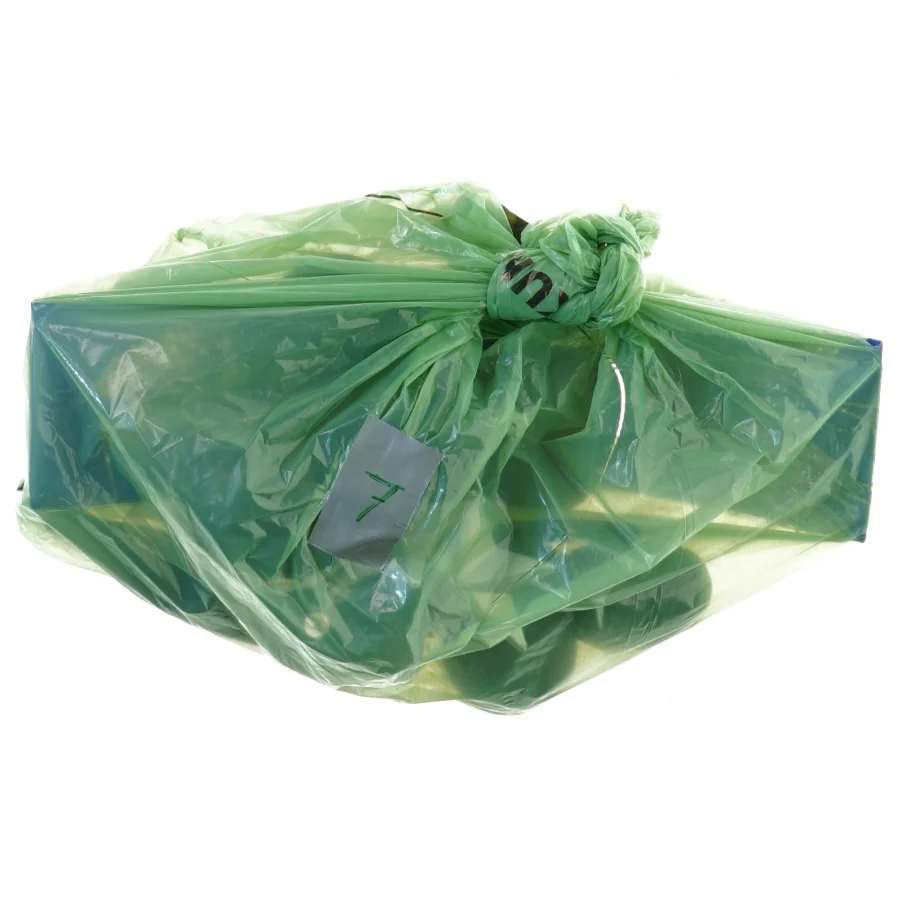 Retro smukkeste sorte Julepynt, 22 julekugler mm (str. 30 cm)