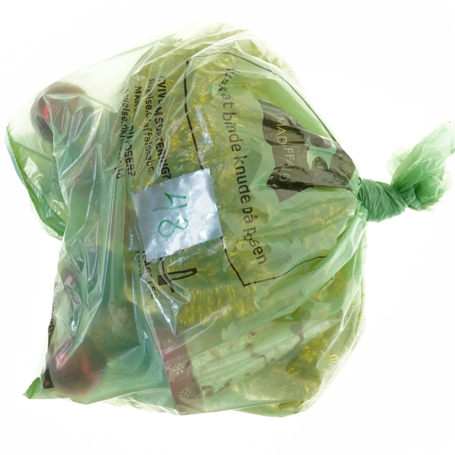 Vintage smukt blandet  Julepynt 19 stk, julekugler mm (str. 23 x 18 cm)