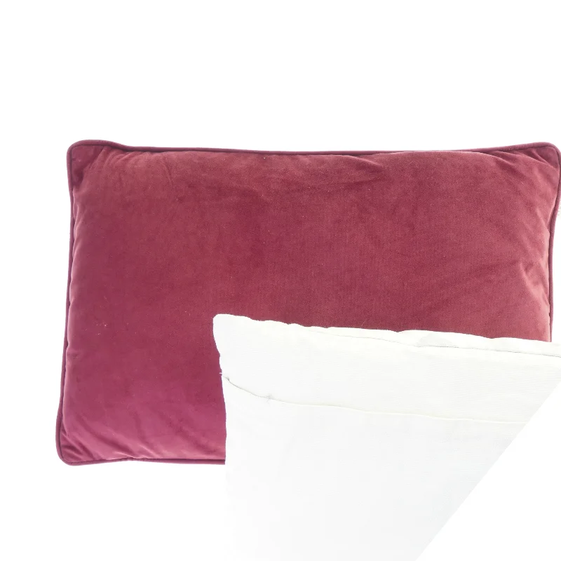 To puder fra Susanne Schjerning og Esprit (str. 55 x 30 cm og 55 x 35 cm)