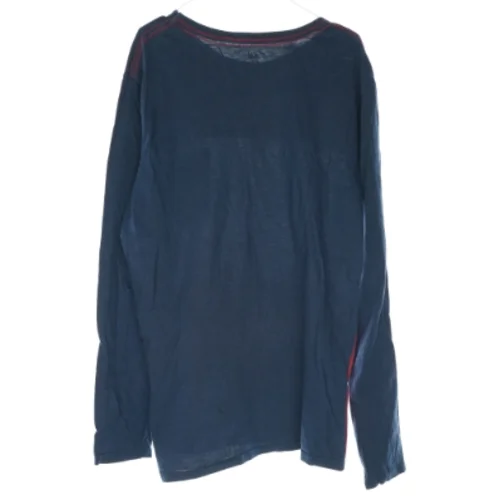 Bluse fra H&M (str. 170 cm)