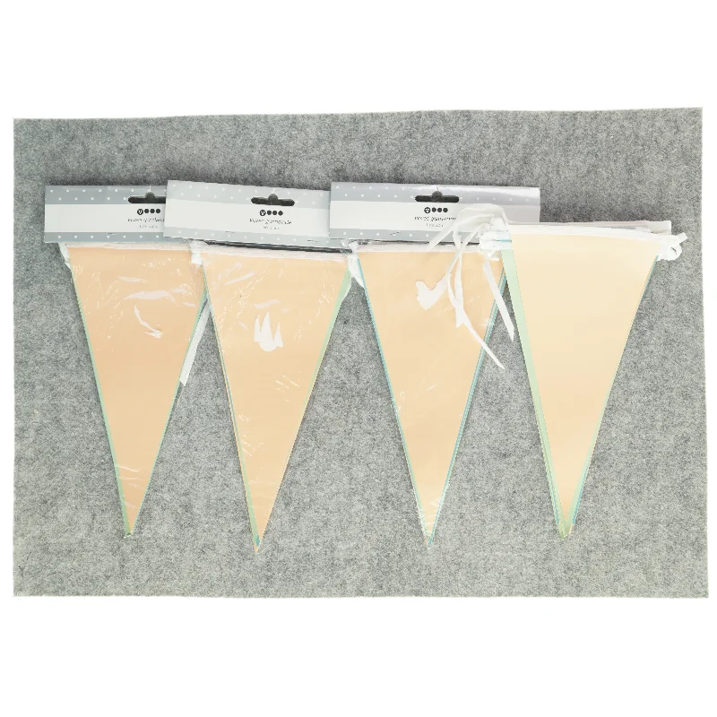 nye flagranker, festpynt, Guirlander (str. 33 m )