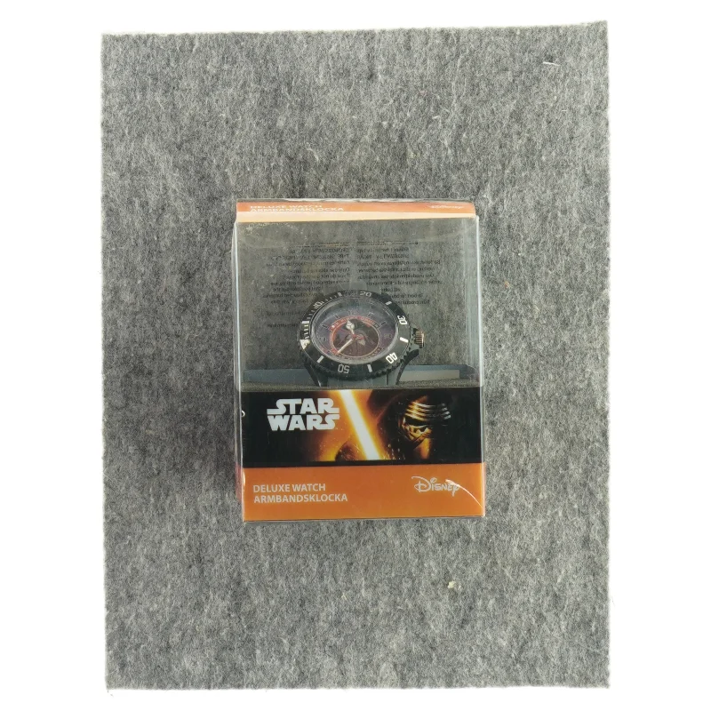 ubrugt Starwars ur fra Disney (str. 25 x 5)
