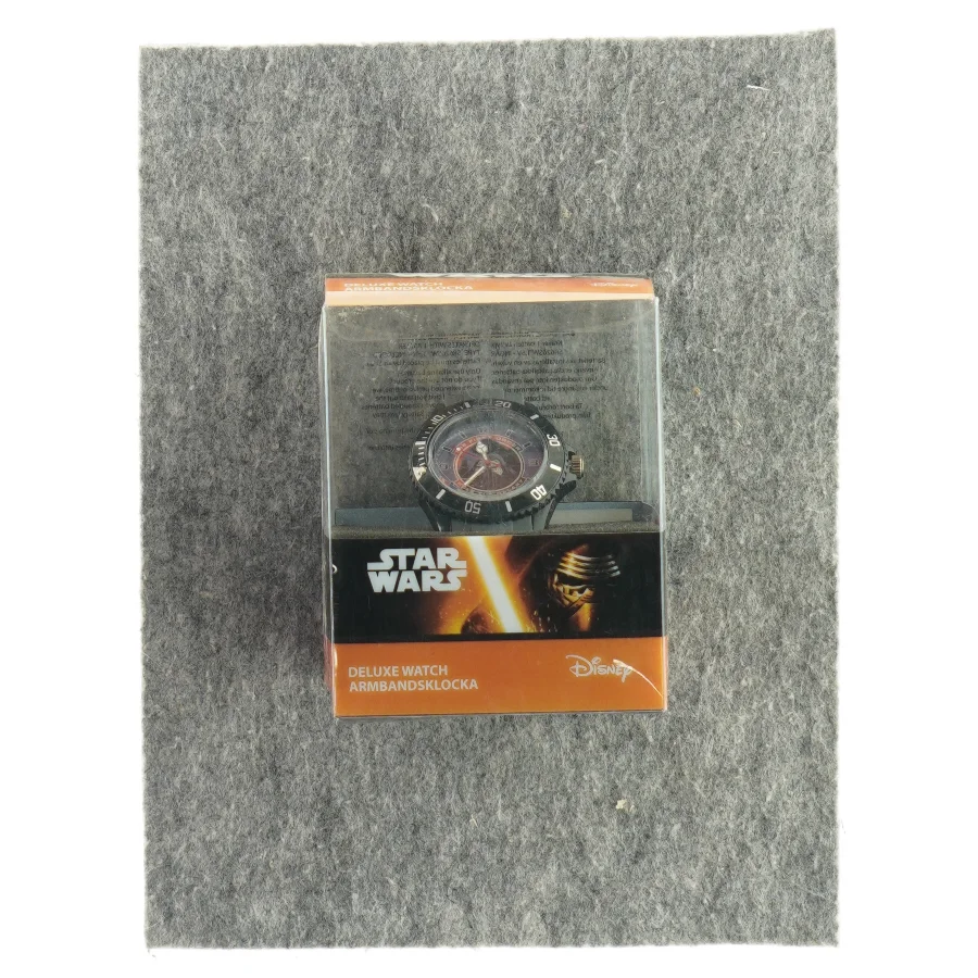 ubrugt Starwars ur fra Disney (str. 25 x 5)