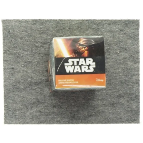 ubrugt Starwars ur fra Disney (str. 25 x 5)