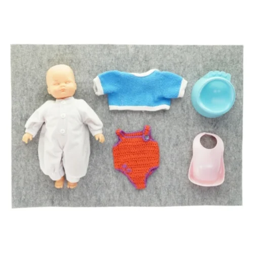 Dukke (str. 30 x 15cm)