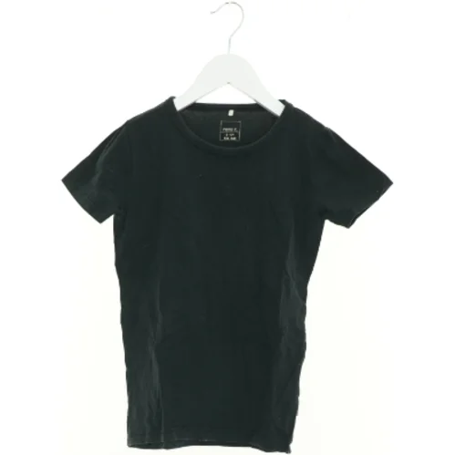 T-Shirt fra Name It (str. 134 cm)