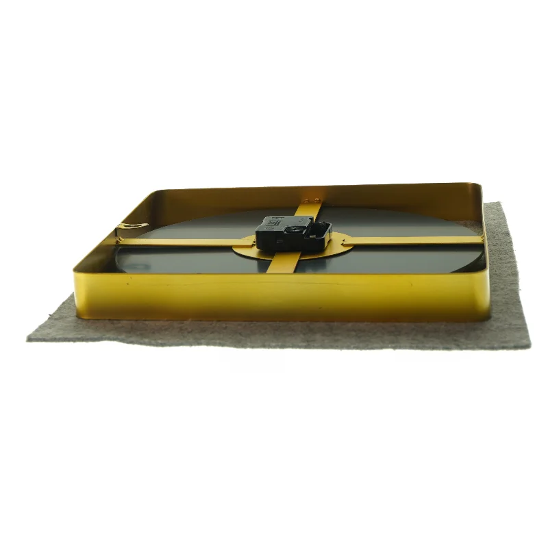 nyt ur med Spejlbaggrund (str. 30 x 30cm)