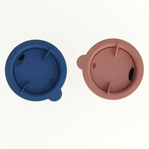 Kaffekrus i plastik med låg (str. 16 x 9 cm)