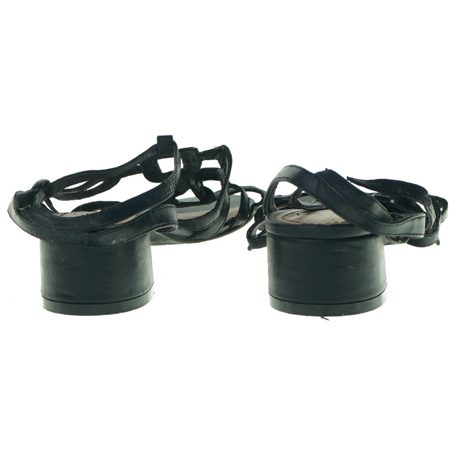 Sandaler fra Esprit (str. 39)