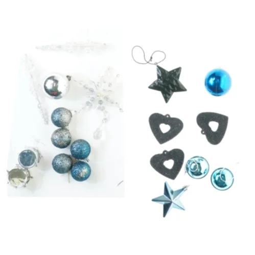 Retro og vintage Julepynt, 19 julekugler mm (str. ca 4 cm-17 cm på spir og perlestjerne)