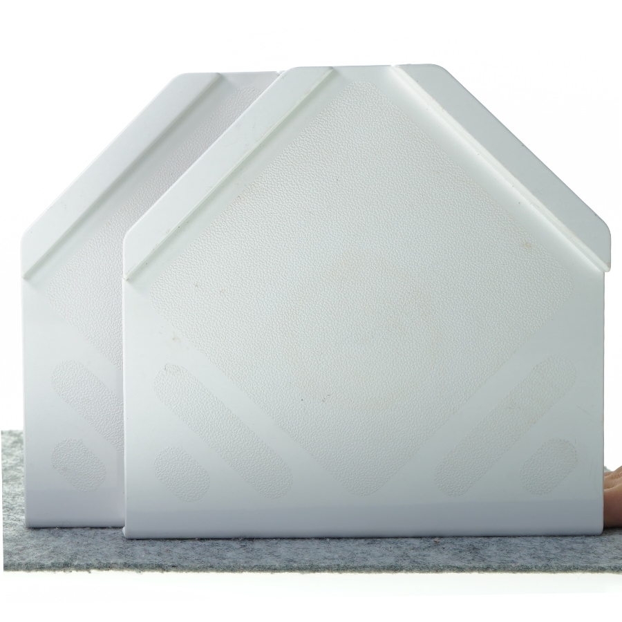 Smørebræt (str. 23 x 22 x 3 cm)