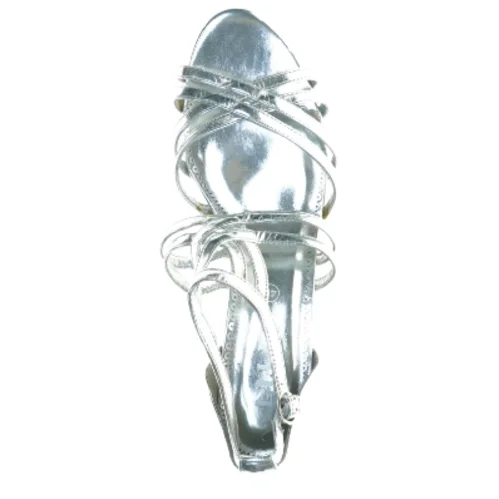 nye Sko fra Lilly (str. 40 )