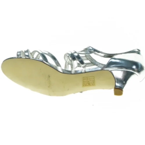 nye Sko fra Lilly (str. 40 )