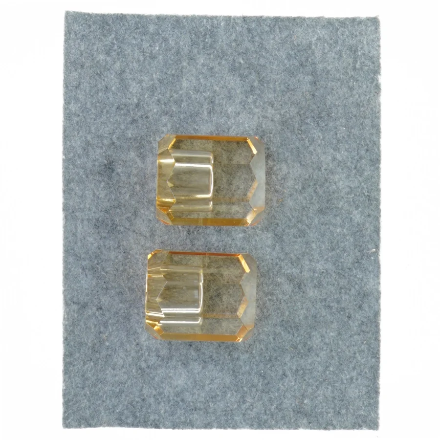 2 stks som nye Nordic lysestager (str. 5 cm)