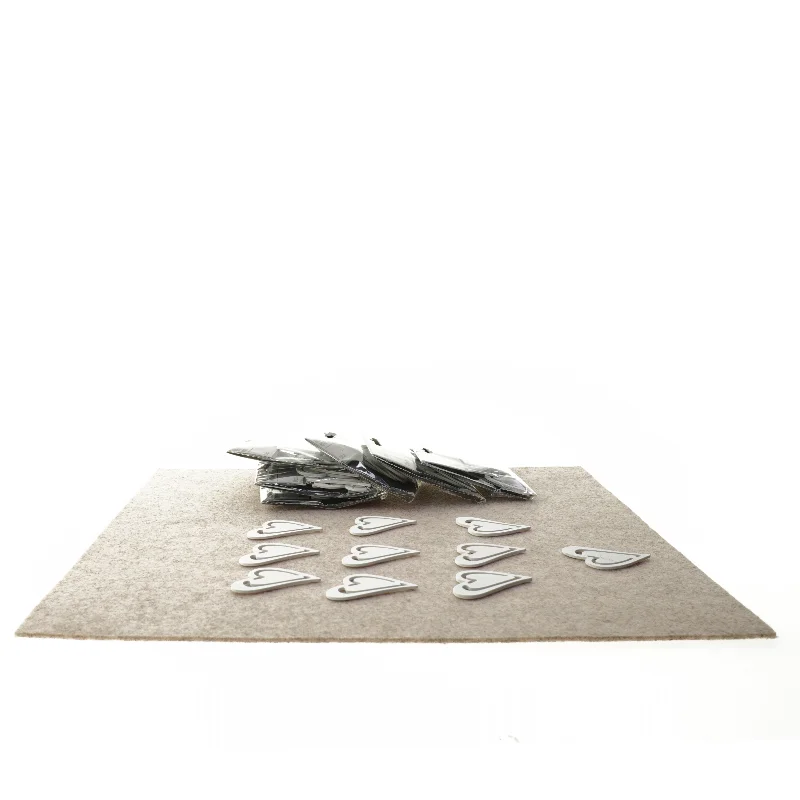 ubrugte Hjerter i hvidlakeret træ til dekoration fra Happy Moments (str. 6 x 4 cm)