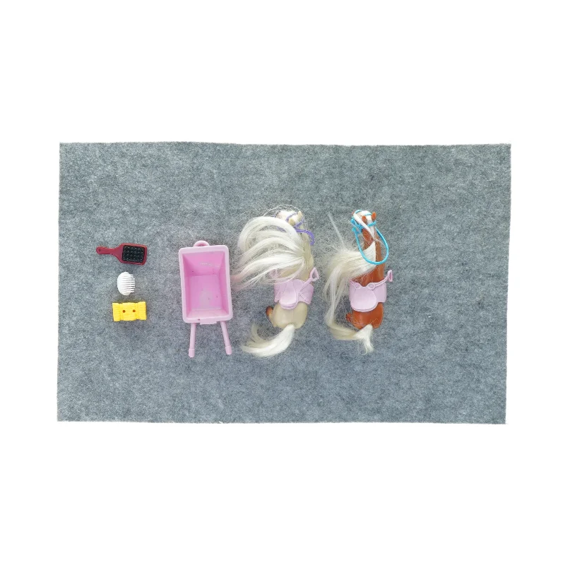 Hestesæt (str. 10 x 3 x 9)