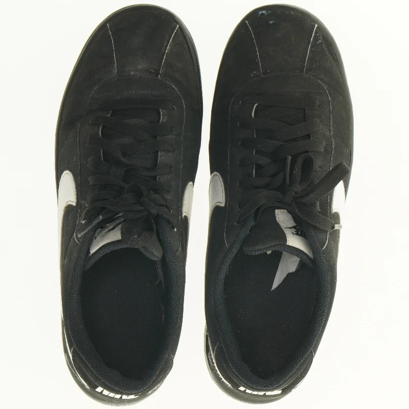 Sko fra Nike (str. 42)