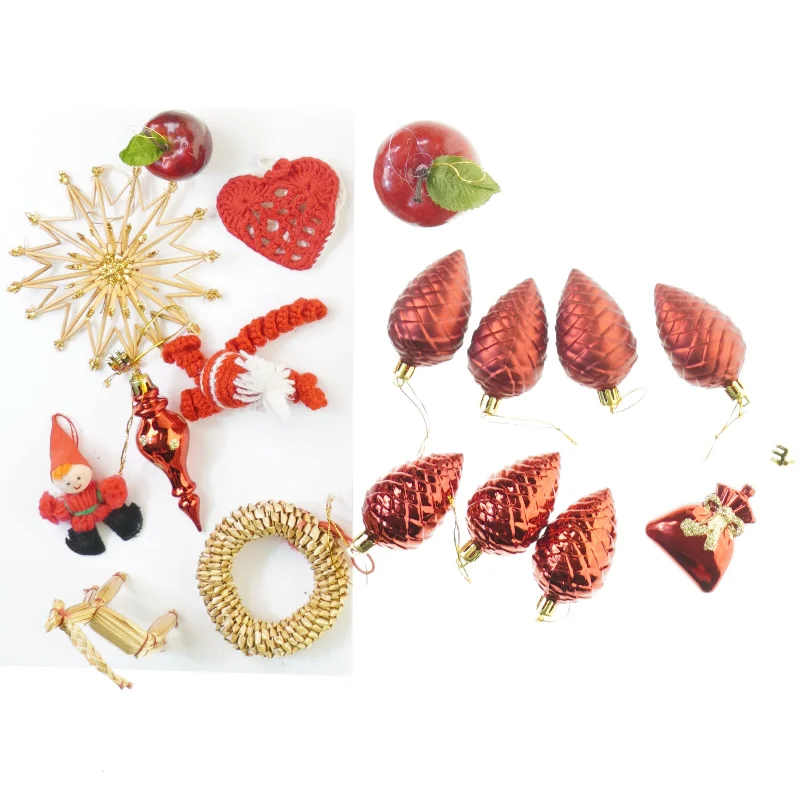 Vintage og retro blandet Julepynt, 17 julekugler (str. 17 cm)