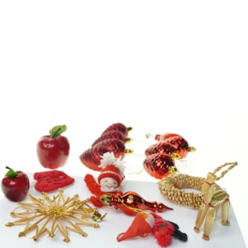 Vintage og retro blandet Julepynt, 17 julekugler (str. 17 cm)