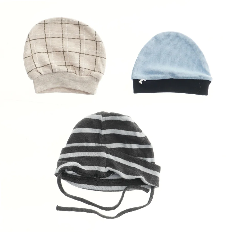 Tre små huer til børn (str. 18,5 cm)