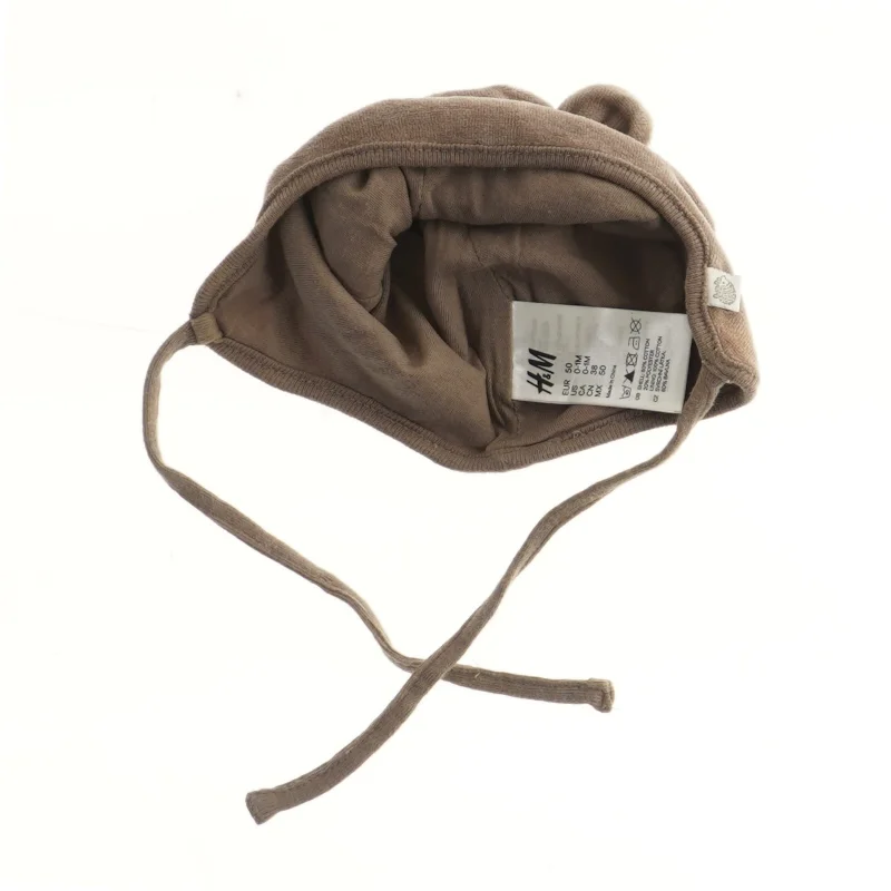Børnehat med øre og bindebånd fra H&M (str. 50)