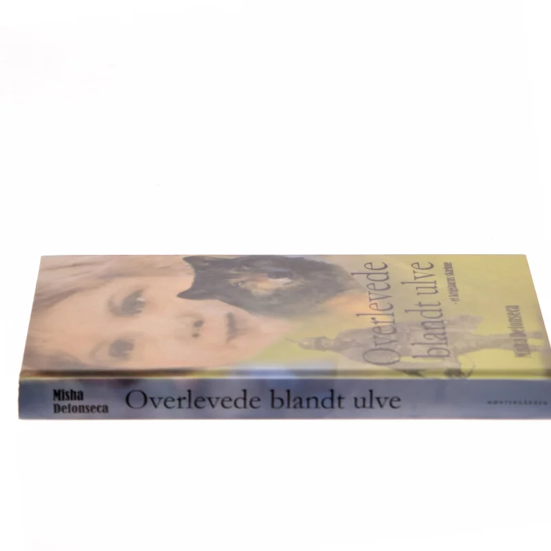 Overlevede blandt ulve af Misha Defonseca (Bog)