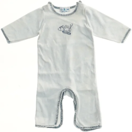 Heldragt med gravemaskine motiv fra Little One (str. 62)