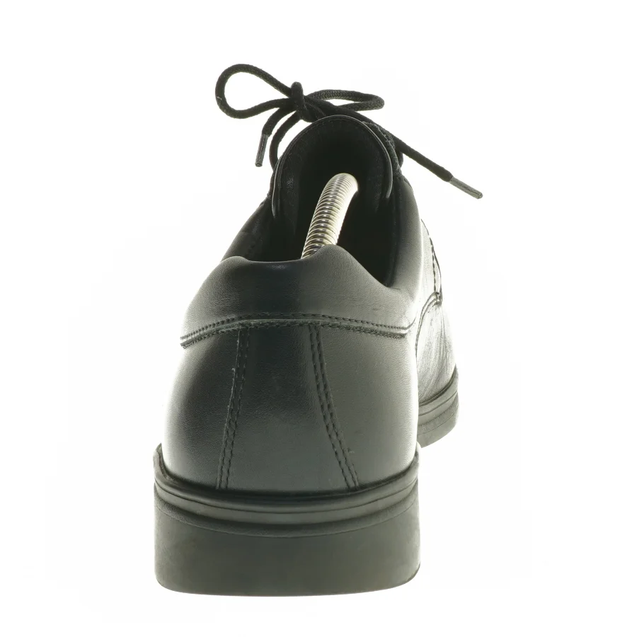 Sort herresko fra New Feet (str. 43 )