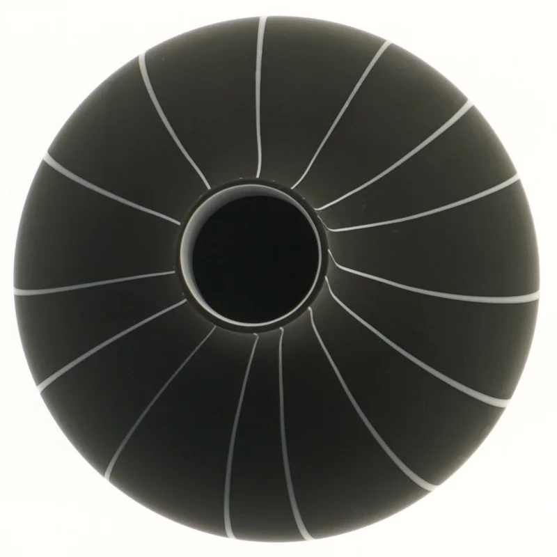 Herstal vase Zebra fra Herstal (str. 4,5x24x18 cm)