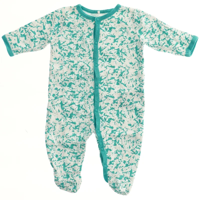 Heldragt med mønster fra Name It (str. 62)