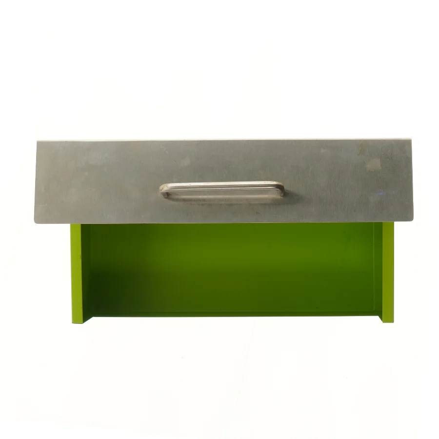 Metal og plastik opbevaringskasse (str. 36x20x13,5 cm)