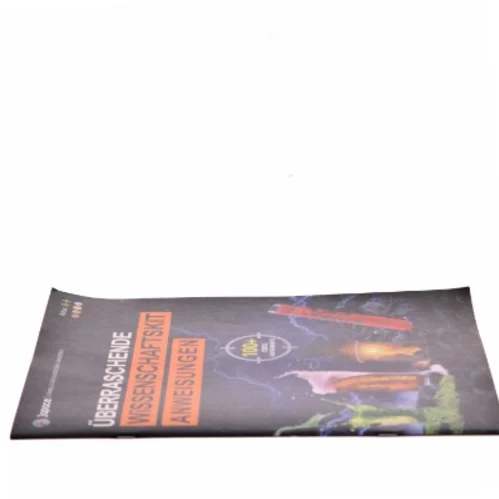 Sæt med mindre kemi-forsøg for børn. På tysk