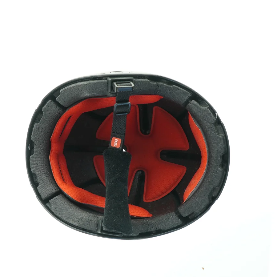 Sort sports hjelm fra Egg (str. 30 cm)