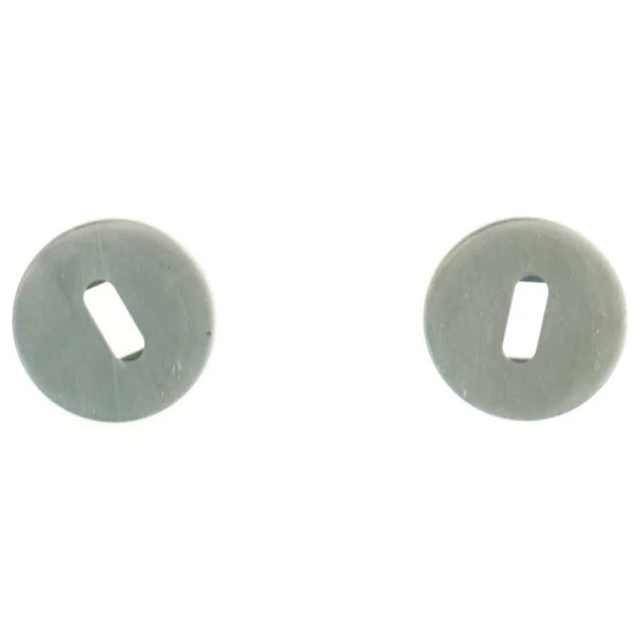 Metalringe med hul (str. Ø 5 cm)