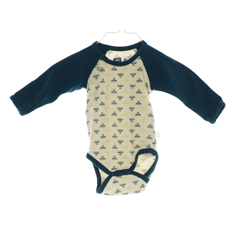 Langærmet bodystocking fra Hummel (str. 56)