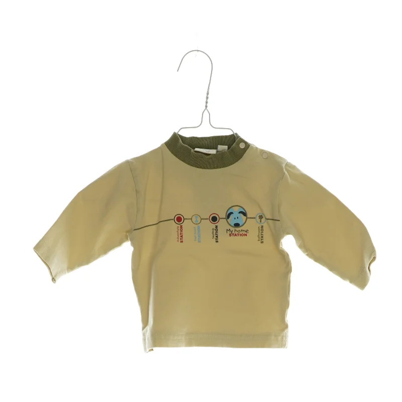 Bluse fra Feetje (str. 62)