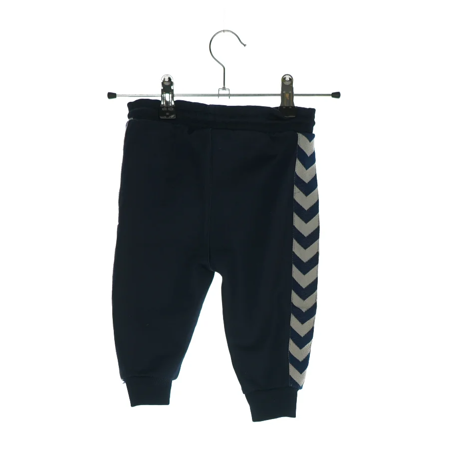 Joggingbuks fra Hummel (Str. 68)