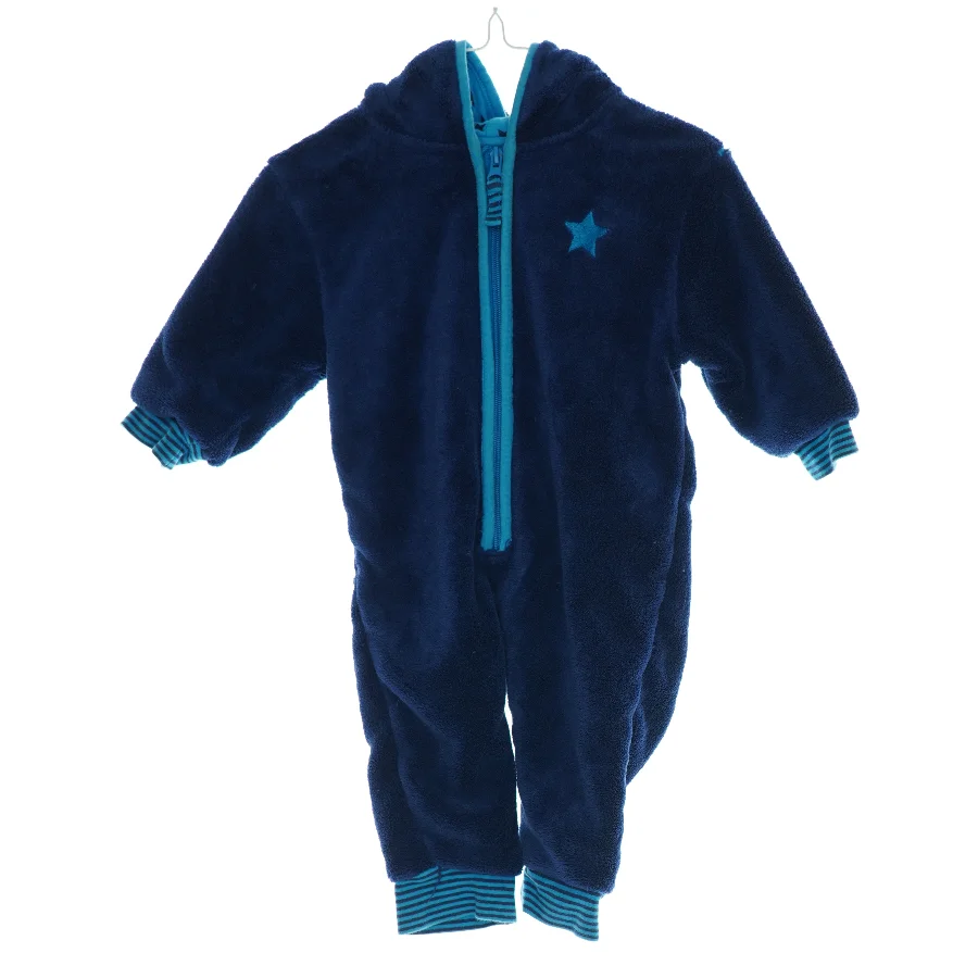 Heldragt i fleece fra Little One (Str. 74)