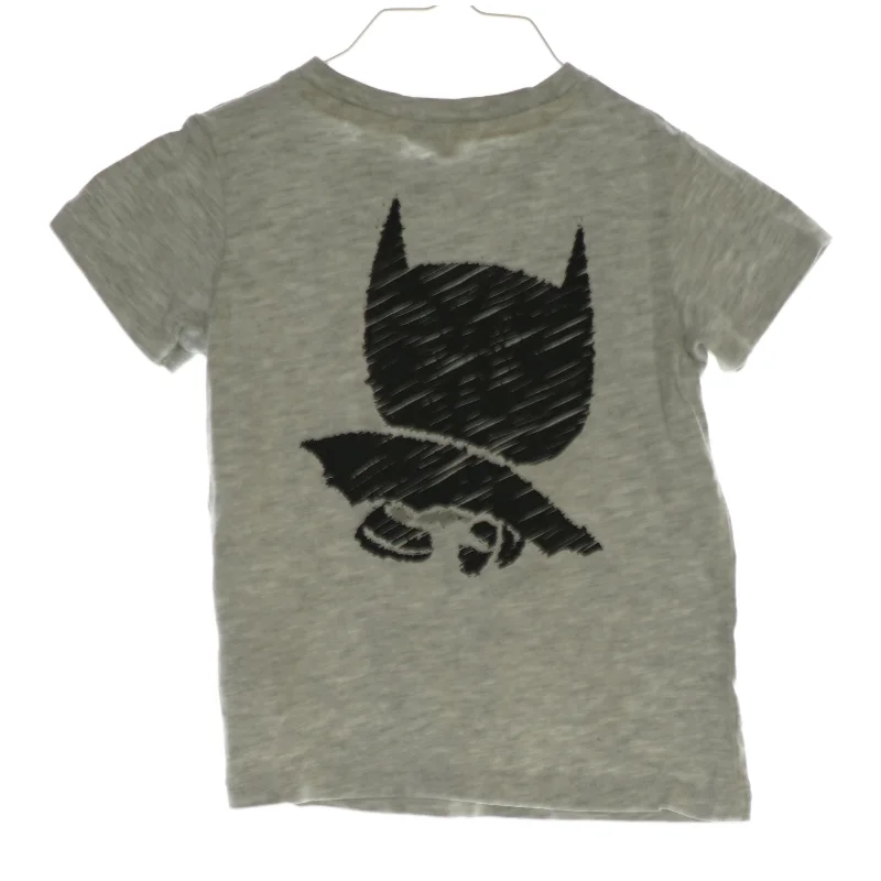 T-shirt fra H&M (Str. 74)