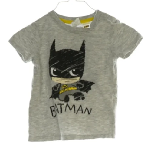 T-shirt fra H&M (Str. 74)